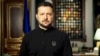 «Він просто пропонував Україні здатися, заморозити конфлікт, змінити напрямок розвитку... І це ця людина говорить, що це якісь угоди. Просто старий фантазер. Він живе в іншому світі, в своєму акваріумі» – заявив Володимир Зеленський, коментуючи останню заяву Путіна 