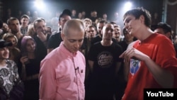 Рэперы Oxxxymiron и Гнойный (справа)