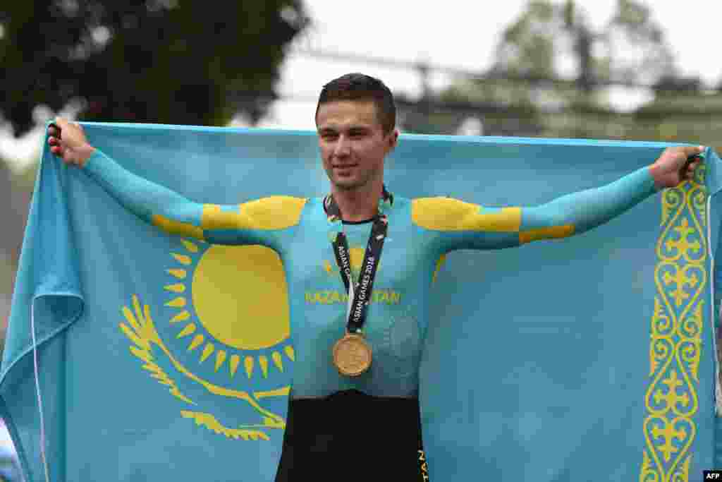 Велосипедист Алексей Луценко стал двукратным чемпионом игр в Джакарте. Он выиграл личную гонку и был участником золотого командного заезда на Азиатских играх-2018. 