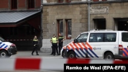 Police at the central train station in Amsterdam after the August 31 stabbing.