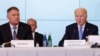 Președintele român Klaus Iohannis, alături de liderul american Joe Biden, în timpul unei reuniuni B9 care a avut loc la Varșovia, în februarie 2023.