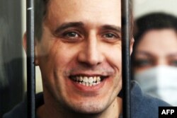 Pavel Severineț, în cușca din care a aflat sentința de condamnare dată de instanța din Moghilev