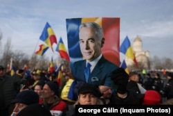 Cererile lui Georgescu și ale susținătorilor săi, de a relua turul II al alegerilor prezidențiale, nu au avut succes.