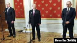 Ռուսաստանի նախագահ Վլադիմիր Պուտինի, Հայաստանի վարչապետ Նիկոլ Փաշինյանի և Ադրբեջանի նախագահ Իլհամ Ալիևի համատեղ ասուլիսը Կրեմլում կայացած եռակողմ հանդիպումից հետո, Մոսկվա, 11-ը հունվարի, 2021թ.