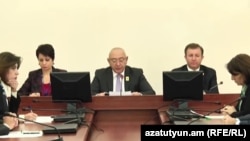 ՀՀ ԿԸՀ արտահերթ նիստը, Երևան, 2-ը նոյեմբերի, 2018թ․
