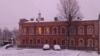 "Пусть всем возвращают". Как квартиры в Петербурге отдают Церкви