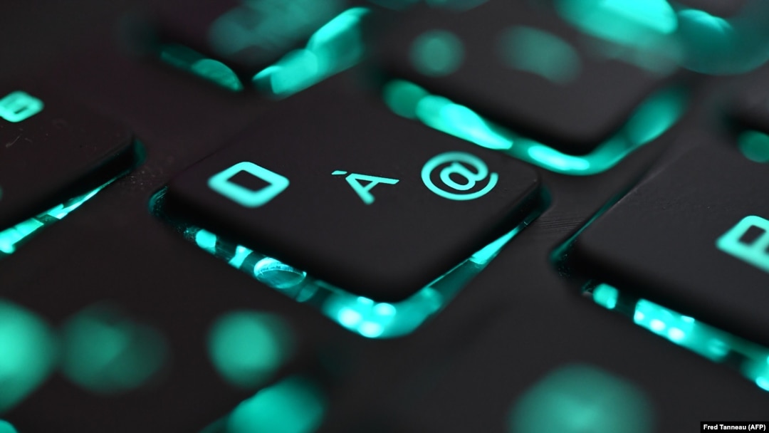 Grupu od deset programera iz Niša SAD sumnjiče za digitalnu prevaru tešku više desetina miliona dolara