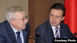 Олег Морозов (с), Илдар Халиков. 2009 ел
