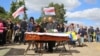 На пахаваньні Алеся Чаркашына, 3 верасьня 2015 году