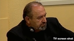Vujadin Popović u sudnici Haškog tribunala, 2. prosinac 2013.