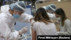 В пункте вакцинации в Алматы. 2 апреля 2021 года.