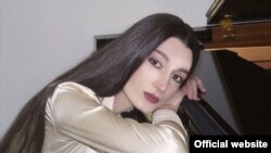 Азиза Мустафазаде