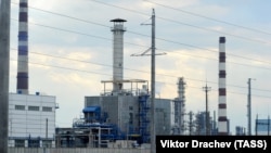 Нафтопереробний завод у білоруському місті Мозир