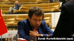 Լևոն Արոնյան