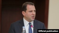  Հայաստանի պաշտպանության նախարար Դավիթ Տոնոյան