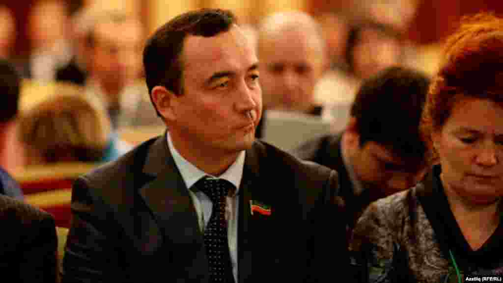 Дөнья татар конгрессының Казан бүлеге рәисе, депутат Фәрит Мифтахов