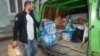 Предприниматель Олег Пауков за работой