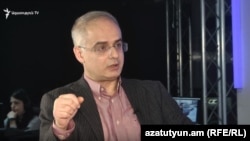 Armenia -- Levon Zurabian, deputy chairman of the Armenian National Congress, speaks to RFE/RL, Yerevan, March 5, 2019